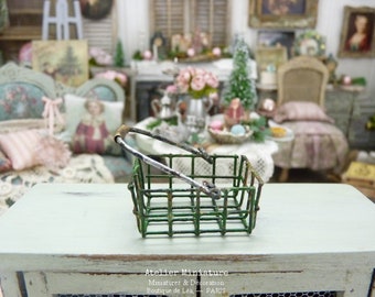 Miniature Handle Basket, Rusted Metal, English Green, Doll House 1/12 Scale, Collectible Accessory