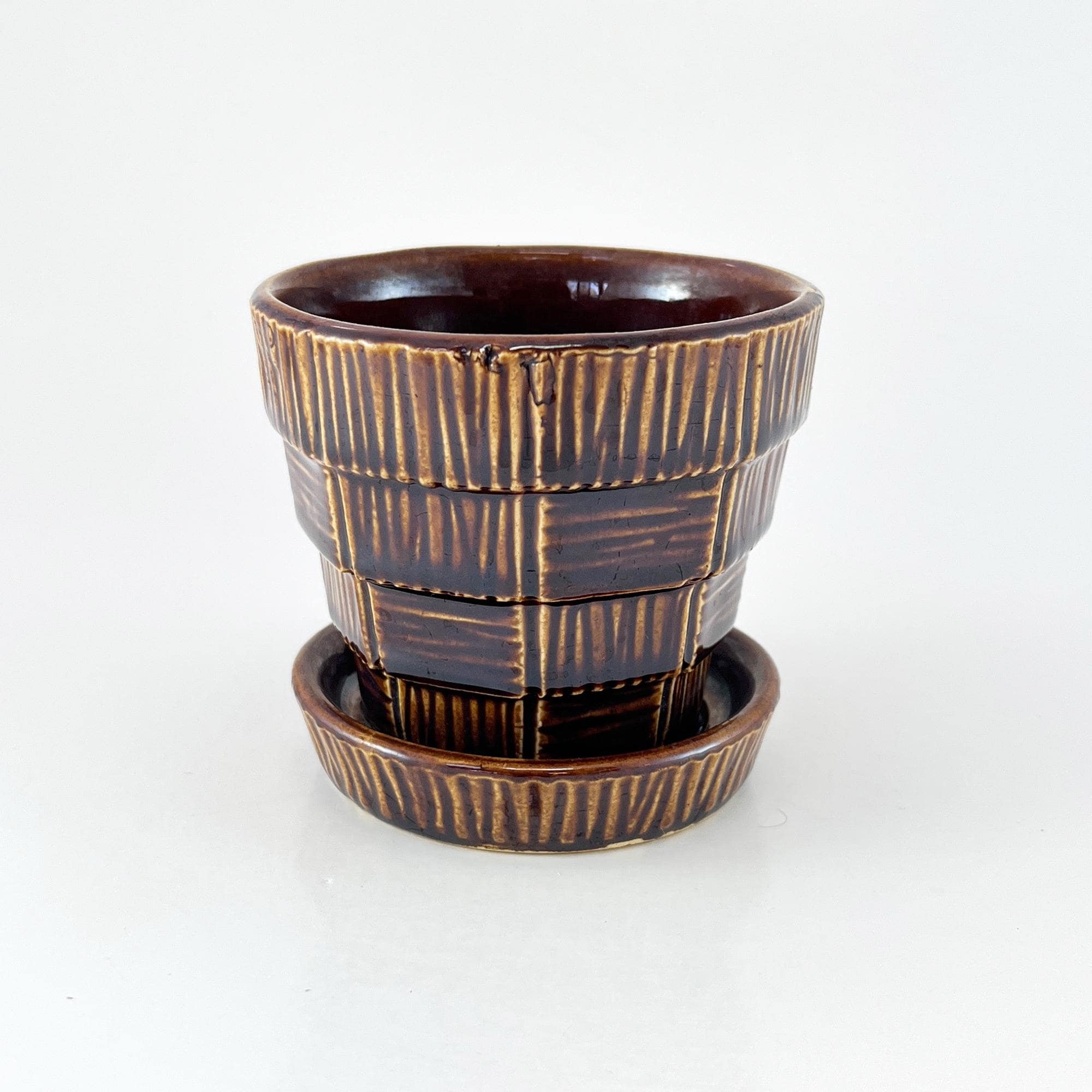 FREE SHIPPING! 1950's "Small" Brown McCoy Basketweave Planter/Flower Pot with Attached Saucer