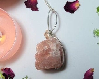 Strawberry Quartz necklace - Soothes emotions