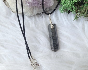 Protecting Hematite necklace - Grounding necklace