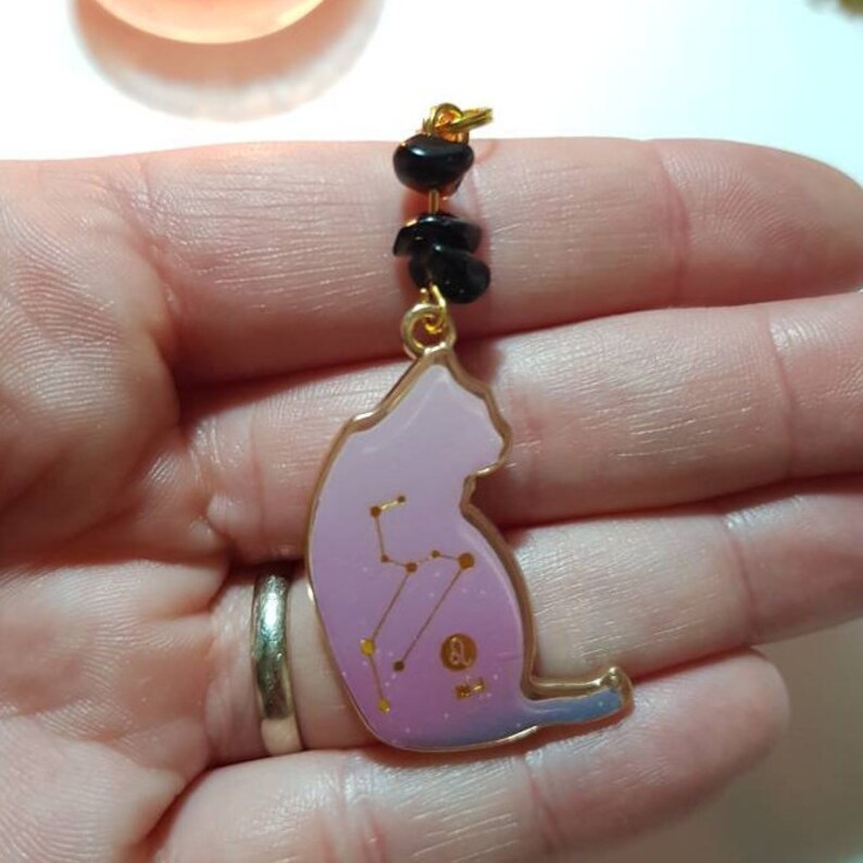Birthstone Leo gold plated cat necklace Onyx