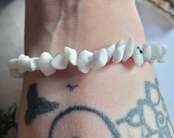 Snow Quartz calming bracelet - Soothes emotions