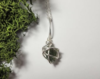 Moldavite necklace - High energy crystal - Protection - spiritual development
