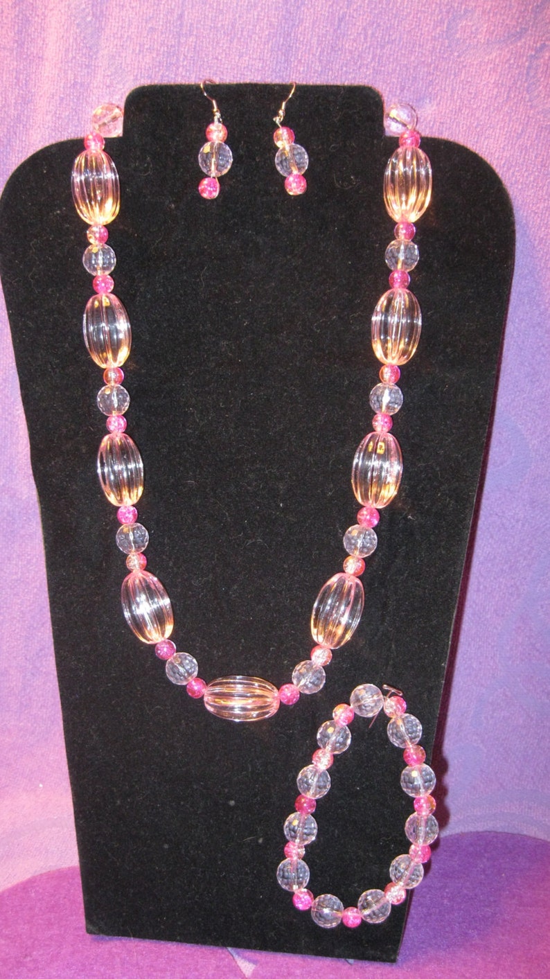 Clear OVAL SHADES of PINK Jewelry Set