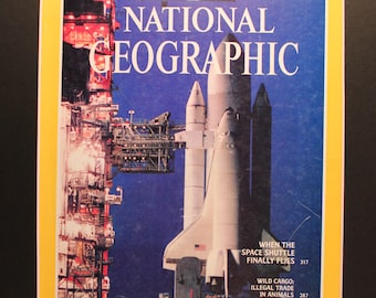 Space Shuttle National Geographic Cover /NASA/ exploration/ astronauts
