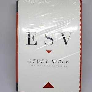 ESV Study Bible/ English Standard Bible/ Hard Back Bible/ Large Print/ Crossway Publishers/ New condition Bible