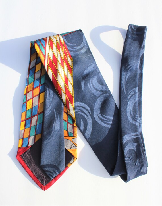 Mickey Mouse Traveler to the big city Vintage Tie… - image 3