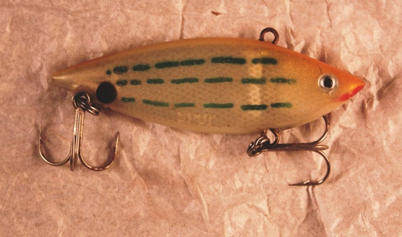 Vintage Cordell Spot Fishing Lure/ Angling/ Fish/ Pale Green and Orange Top  Fishing Lure/ Fisherman/ Fishing Decor/fishing Collectible -  Canada