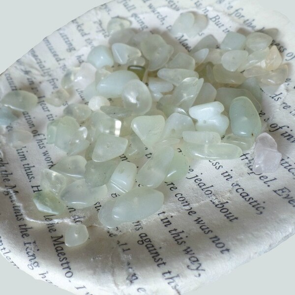 Pale Green Jade, Natural Stone Chip Beads, Accent, Jewelry Making, Craft Supply, .034