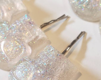 GLITTER RESIN SKULL