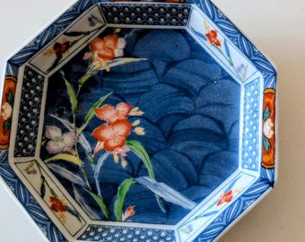 Takahashi Vintage Japanese 8 Sided Dish - 6 Inches Across - Trinkets, Keys, Jewelry