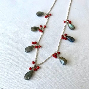 Blue flash labradorite teardrop necklace with garnet cluster, elegant gemstone necklace image 2