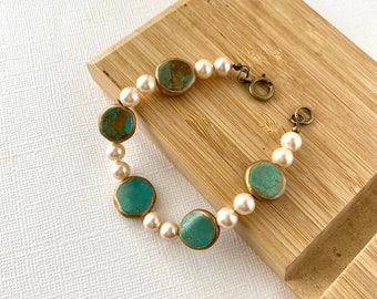 Genuine green turquoise beads framed with copper and pearl elegant bracelet