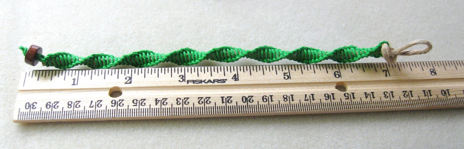 Macrame Bracelet Green Tan Cotton Cord Spiral Square Knot - Etsy