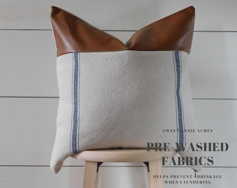 OPRUIMING! Kussensloop met graanzak | Gestreepte kussensloop | Kussensloop voerzak | Kussensloop boerderij | Blauw met 3 strepen | Beige stof