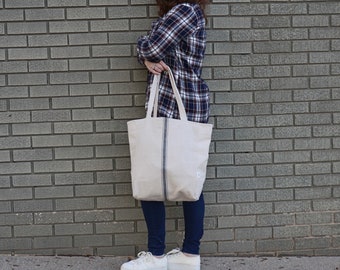 Grain Sack Market Bag | Feed Sack Reusable Bag | Rustic Aldi Bag | Farmhouse Shopping Bag | Beige Fabric w/Blue Stripe