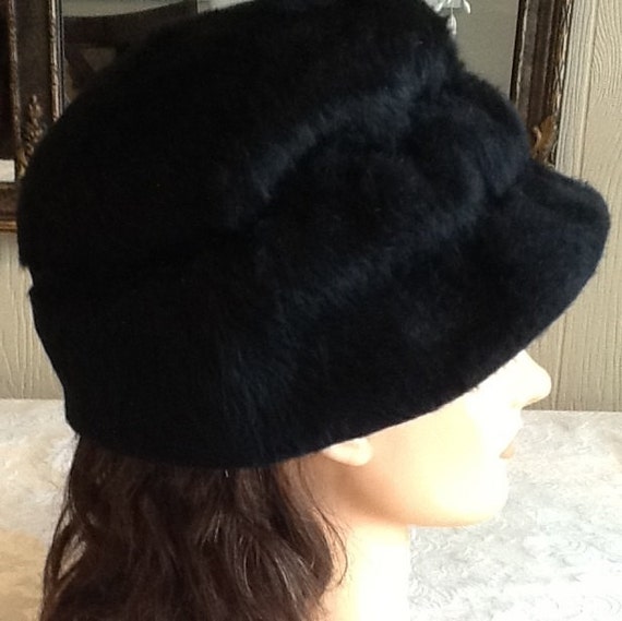 Beaver Felt Cloche Flapper - image 3