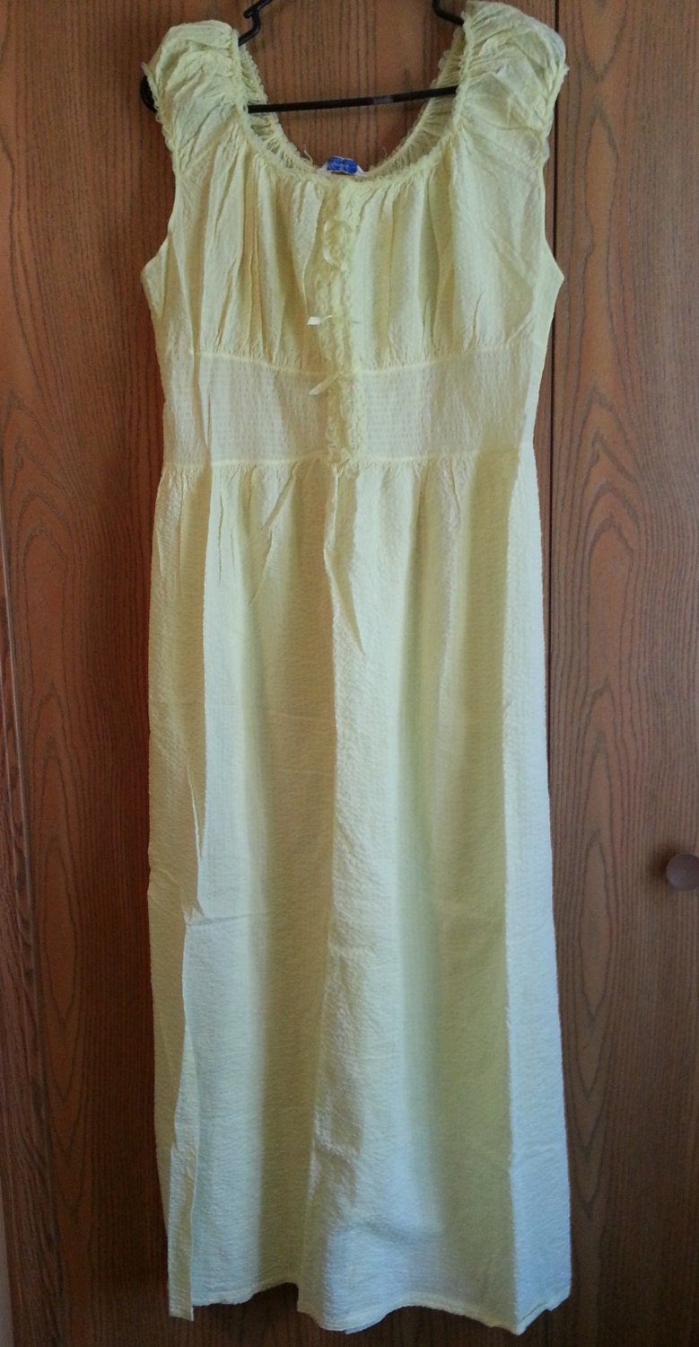 Vintage Long Yellow Gauze Lightweight Night Gown Size L/XL