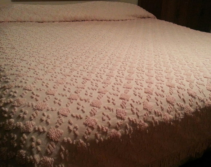 Soft Pink Chenille Bedspread Etsy