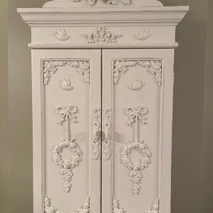 Elegant Vintage Style Victorian Wall Cabinet, Distressed Wall Cabinet, Toilet Cabinet, Distressed Kitchen Cabinet