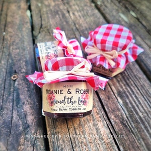 Mini Jam Favors, 30-45 (1.5oz or 2oz) Personalized Jam Wedding Favors, Rustic Bridal Shower Favors, Fall Wedding Favor, Edible Wedding Favor