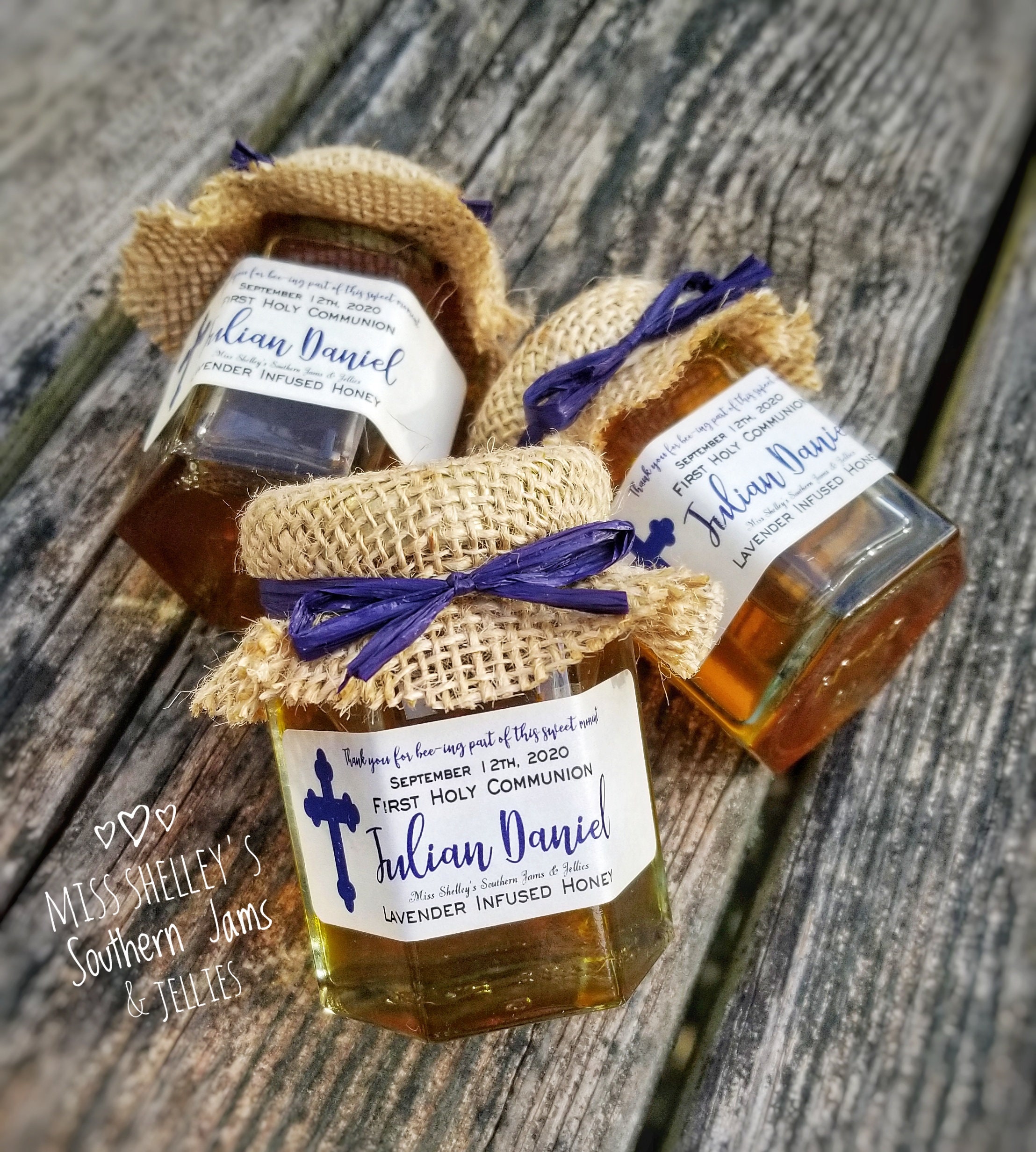 60 Pack Mini Honey Jars/Pot Metal Lids,1.5 Oz Glass,Wooden Dippers,Bee