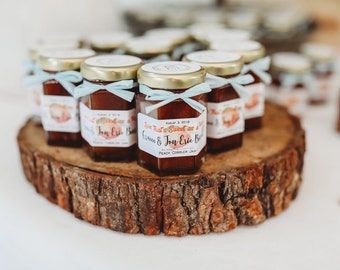 120 (2oz) Rustic Jam Wedding Favor, Rustic Edible Wedding Favor, Personalized Jam Jar Favor, Bridal Shower Guest Favor, Wedding Shower Favor