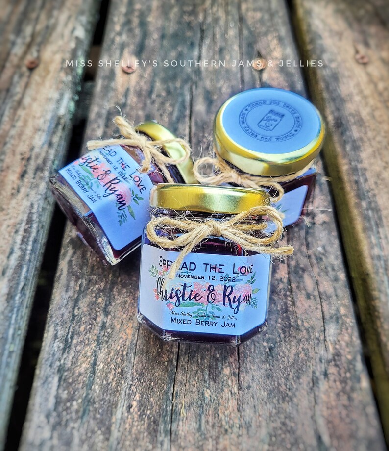 145 1.5oz Rustic Jam Wedding Favors, Edible Fall Wedding Favors, Personalized Wedding Favor, Rustic Bridal Shower Favors, Spread the Love image 10