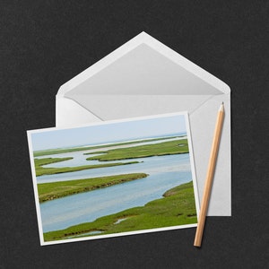 Fort Hill Waterways Fine Art 5x7 Note Card - photo de la marée haute qui monte à travers le marais salant de Nauset dans le Cape Cod National Seashore
