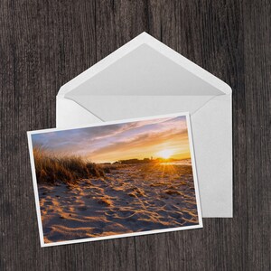 Nobska Lighthouse Sunrise 5x7 Note Card - photo du lever du soleil sur la plage du phare de Nobska, Woods Hole, Massachusetts sur Cape Cod