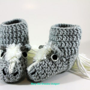 Pferd Baby Booties, lustige Baby Geschenke, Baby Foto Requisiten, Schwangerschaft offenbaren, Baby Booties Pferd, neues Baby Geschenk, Baby Shower Geschenke, Neugeborenen Booties