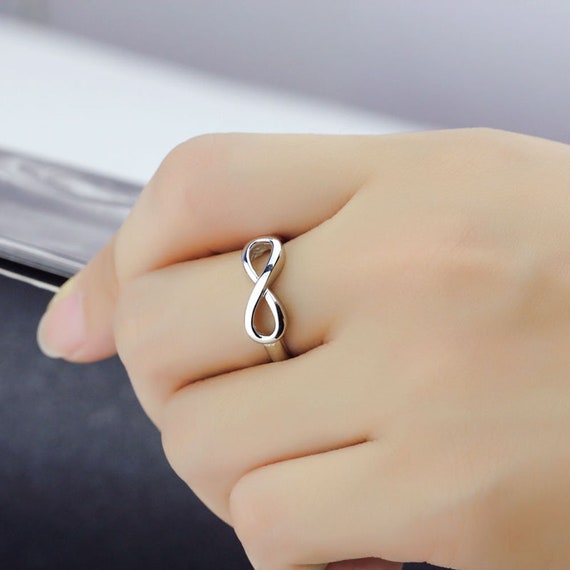 Amazon.com: Infinity Ring for Women, Silver Love Knot Ring for Women,  Promise Matching Couple Ring for Wife, Infinity Knot Ring for Girlfriend,  Valentines Day Gift Infinity Ring for Women (all S 05) :