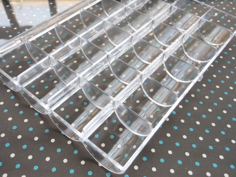 Small Parts or Beads Display Storage Box Case With 24 Compartments ...