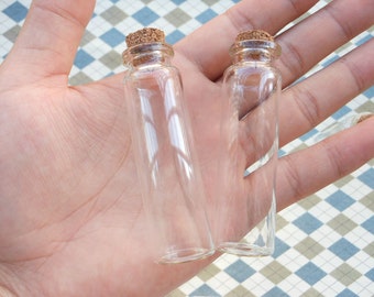 40 Mini glass bottles with corks 22x75mm