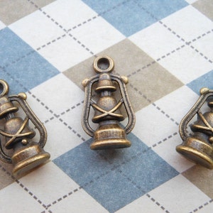 20pcs antique bronze kerosene lamp charms pendants 10mmx19mm