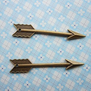 20 pcs of Antique Bronze Arrow Cabochon Charms 11mmx64mm