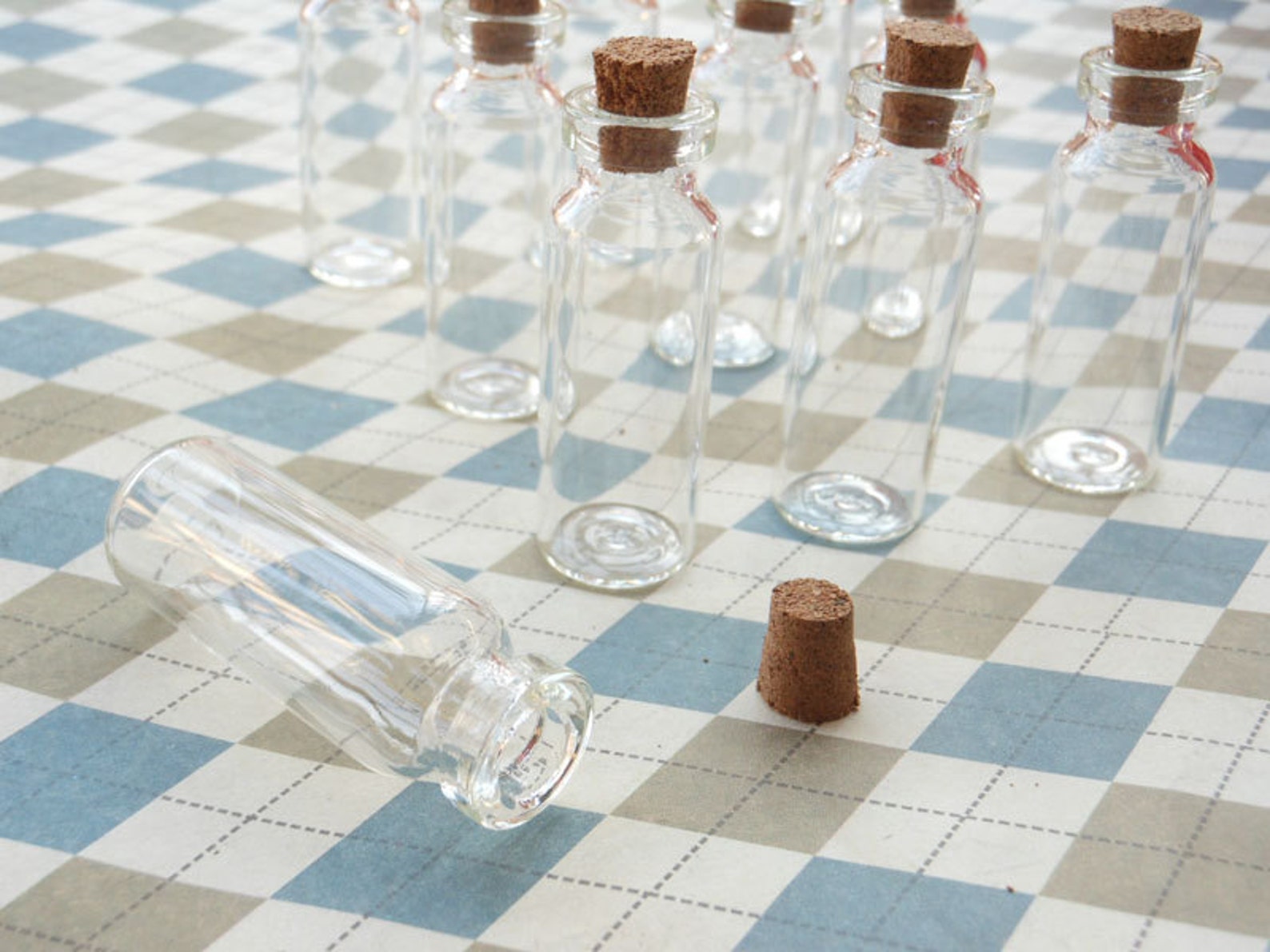 100 Mini Glass Bottles With Corks 15x44mm Etsy UK