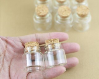 Kit 18 Mini Bottigliette In Vetro Da 40 Ml Con Tappo Sughero E Decorazioni Per Bomboniere Fai Da Te