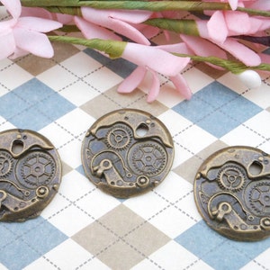 10 pcs of Antique Bronze Mechanical Watch Clock Pendants 25mm