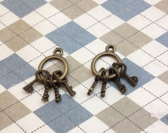 20pcs Antique Bronze Key Metal Pendant Charms 12mmx25mm