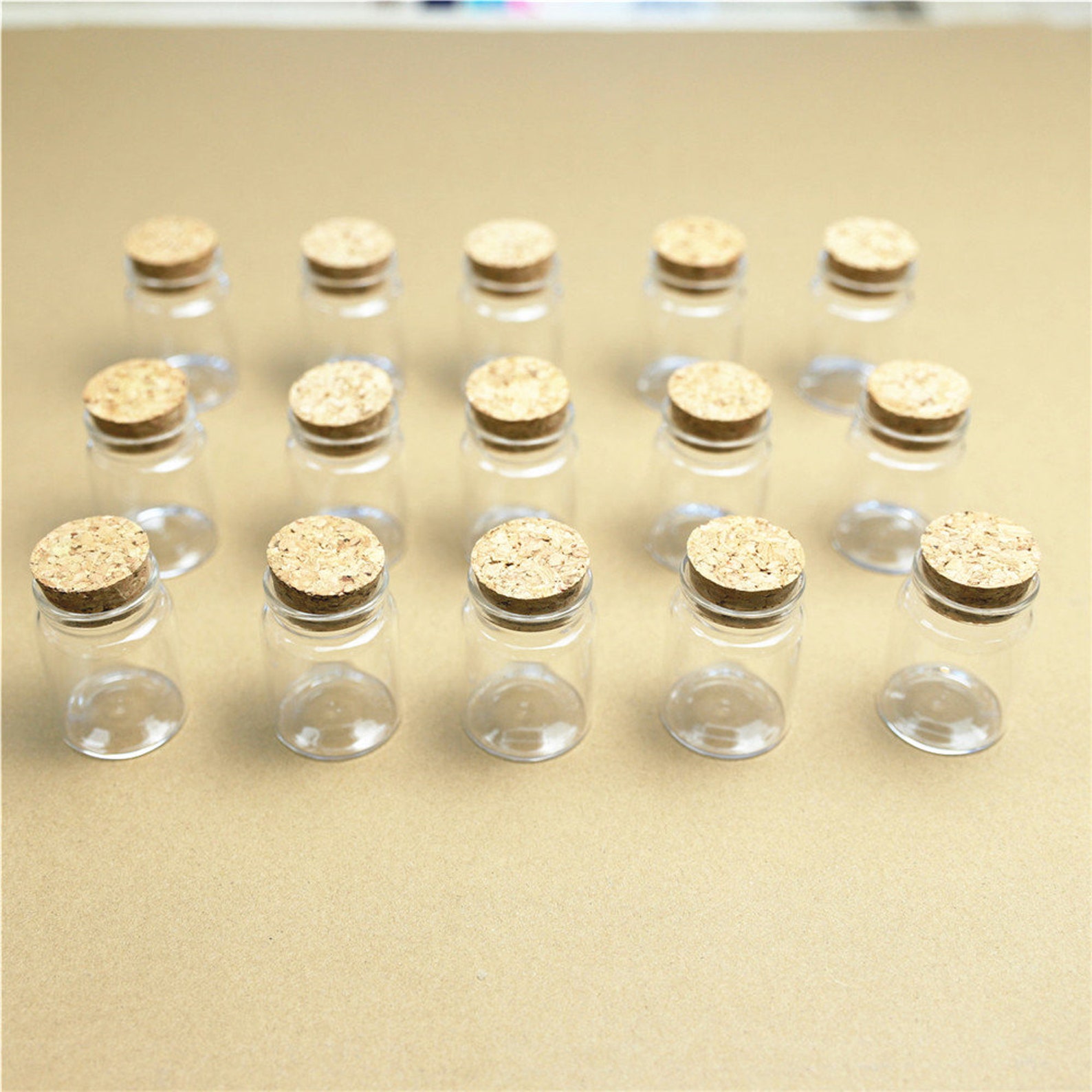Petites bouteilles en verre pour jus avec couvercles noirs pour liquides, 60 ml 250 ml Mini bouteilles en verre pour échantillons de shots étanches réutilisables Petites bouteilles en verre pour jus avec couvercles noirs pour liquides, 60 ml 250 ml Mini bouteilles en verre pour échantillons de shots étanches réutilisables