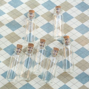 100 Mini glass bottles with corks 15x44mm image 3