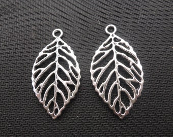20 pcs of 26x50mm Antique Silver Filigree Leaf Charms Pendants