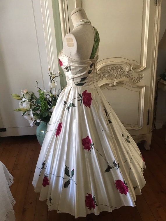 ivory silver wedding dress Lace Sheath Wedding Dress With Pearl Details main image 0