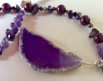 Agate beaded necklaces