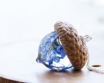 Forget Me Nots Necklace / Real Flower Acorn / Something Blue / Botanical Necklace / Woodland Jewelry / Birthday Day Gifts / Resin Jewelry