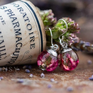 Heather Earrings / Real Flower Earrings / Globe Earrings / Resin Earrings / Resin Jewelry / Gifts for Her / Real Flower Jewelry / Whimsical