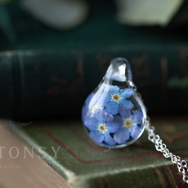 Forget Me Nots Necklace / Droplet Cluster / Pressed Flower Necklace / Gifts For Her / Memorial Necklace / Something Blue / Birthday Gift