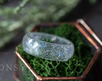 Four Seasons Winter Ring / Snow Ring / Botanical Jewellery / Winter Jewelry / Nature Jewellery / Resin Ring / Glitter Ring / Whimsical Ring