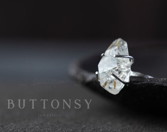 Herkimer Diamond Ring: Sterling Silver Band with Dandelion Wishes